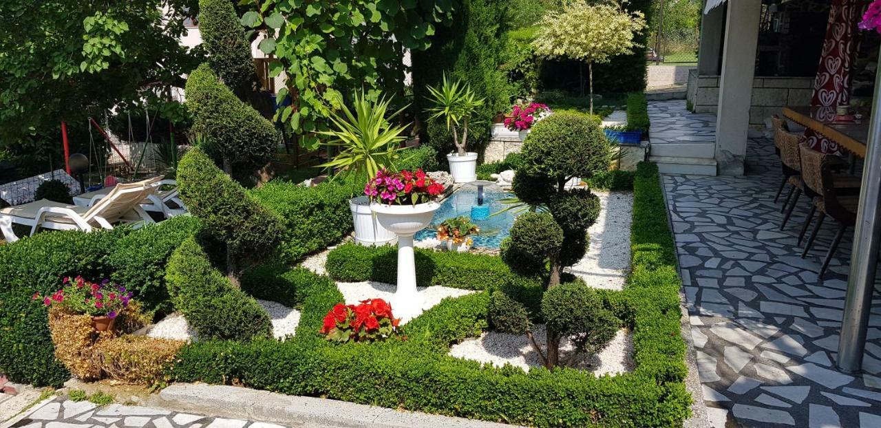 Villa Summer House Saints Constantine and Helena Esterno foto